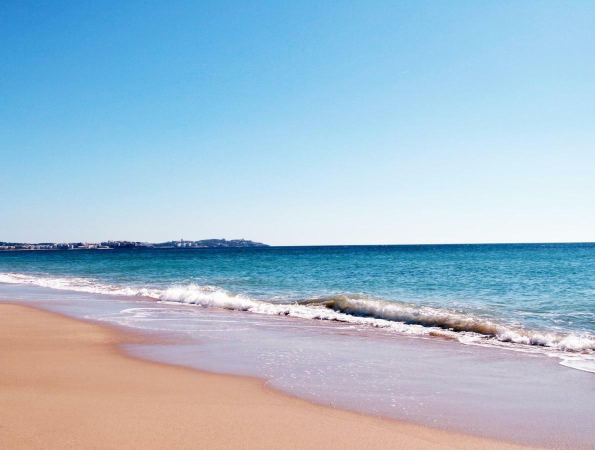 Golive Esquirol Beach Cambrils Εξωτερικό φωτογραφία